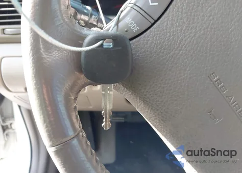 2006 Toyota Camry Xle V6 from USA, damaged, VIN 4T1BF30K76U624885